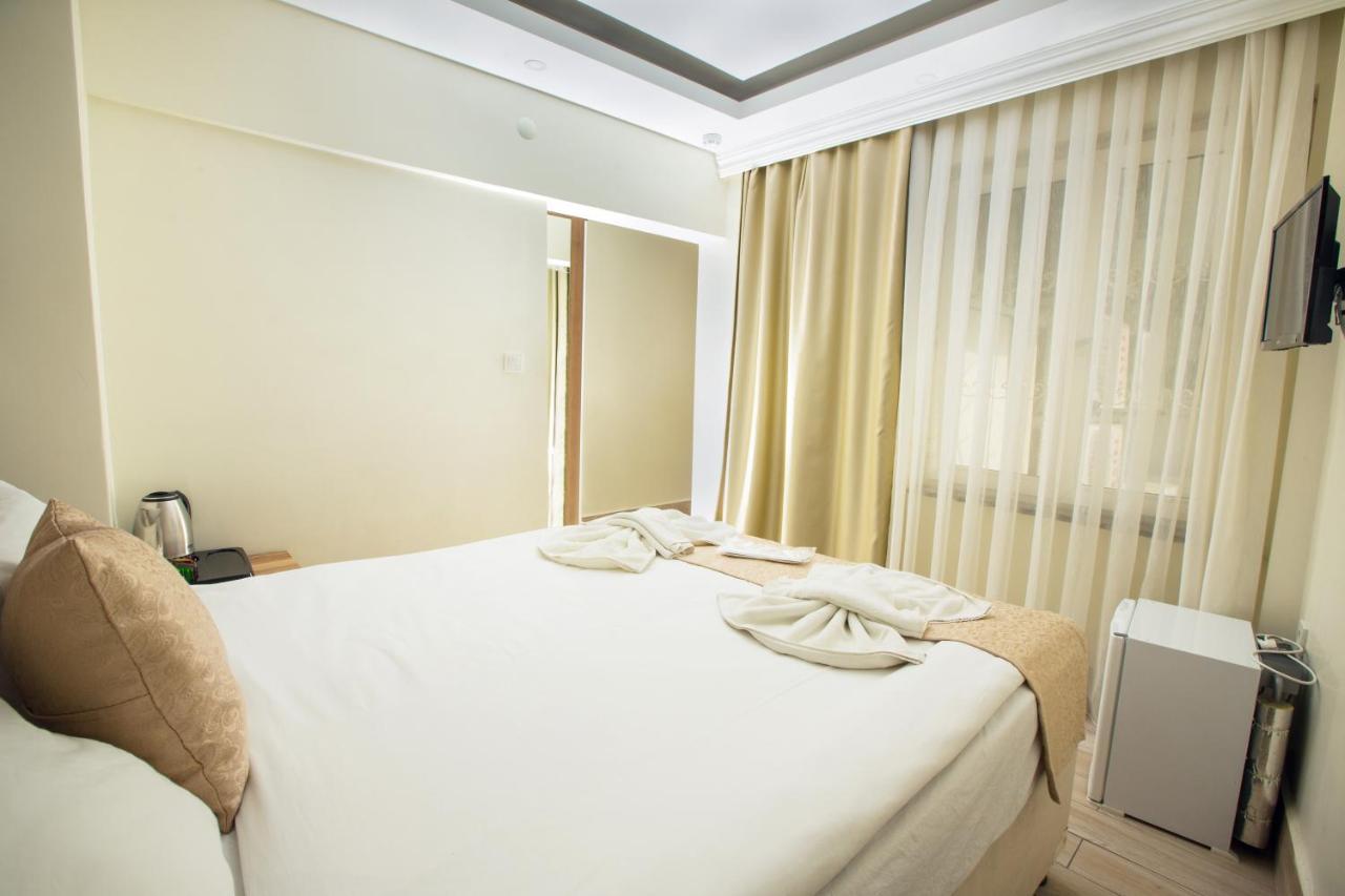 Honey Hostel Istanbul Exterior photo